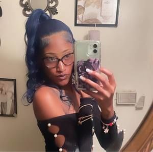 Meet your Posher, Trellaysha